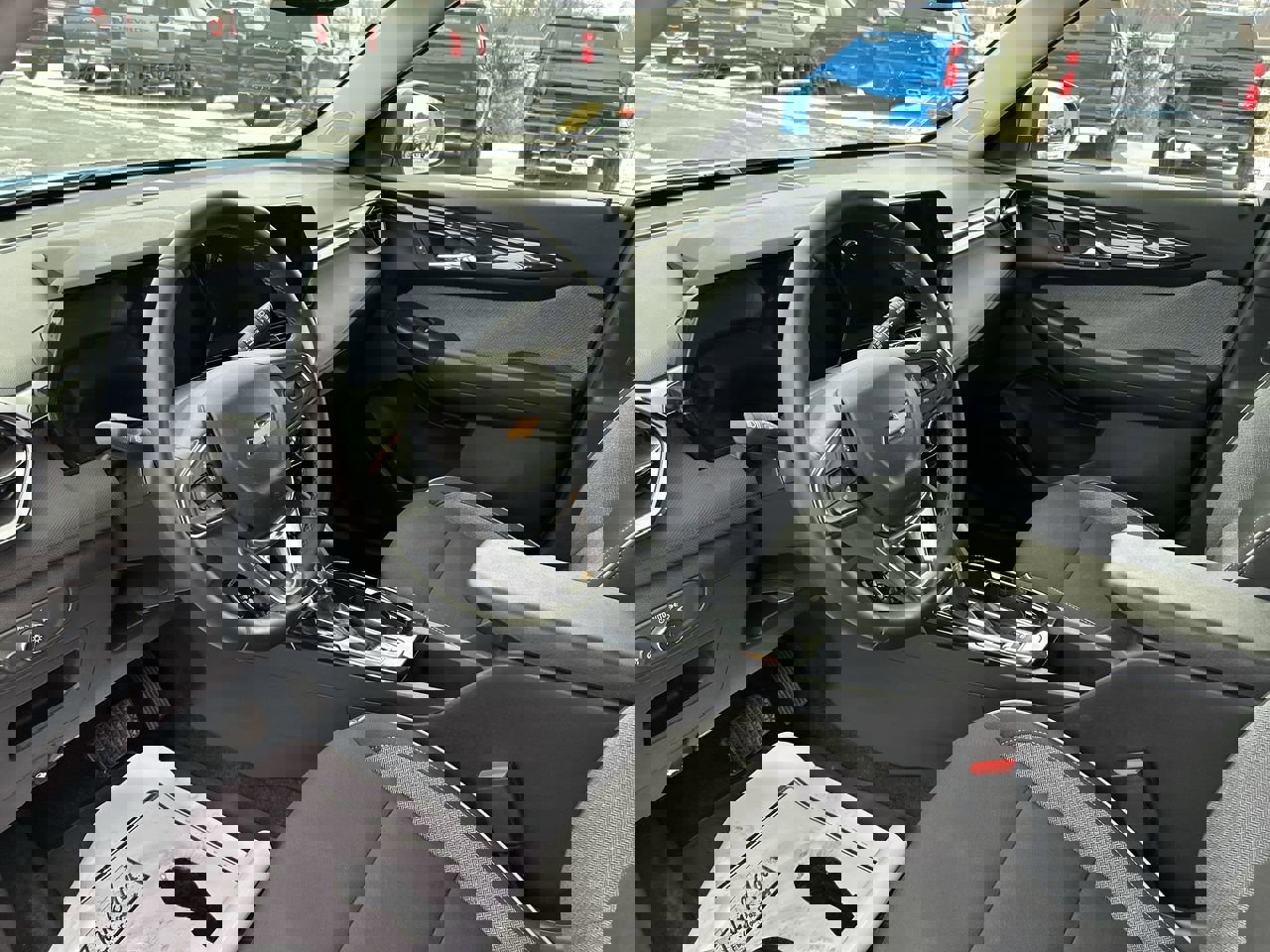 Used 2025 Chevrolet TrailBlazer LT w/ Convenience Package image 24