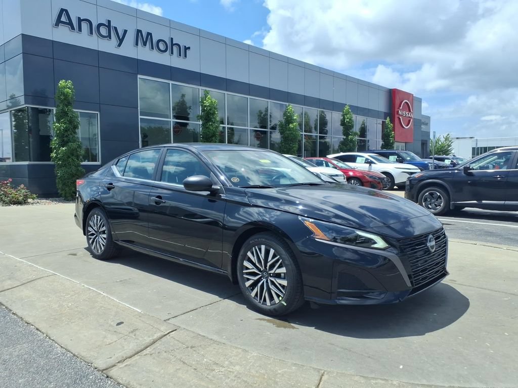 New 2026 Nissan Altima 2.5 SV FWD image 1