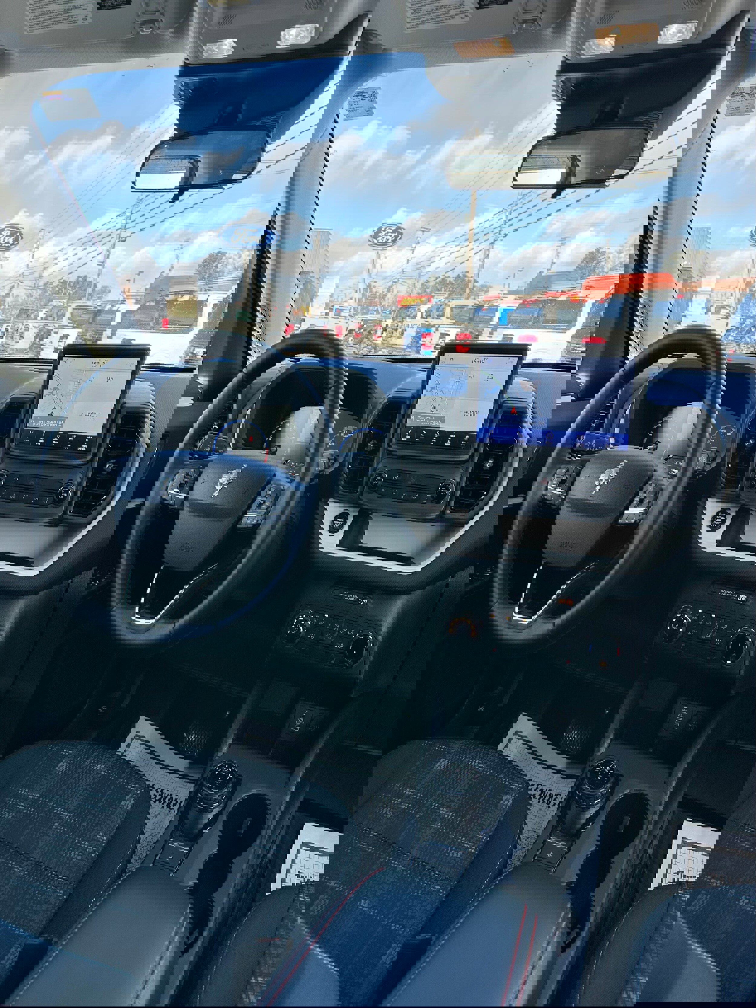 Used 2024 Ford Bronco Sport Heritage w/ Heritage Convenience Package image 11