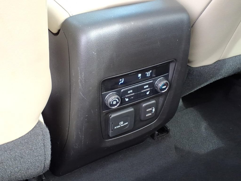 Used 2018 Buick Enclave Premium AWD/4WD image 16