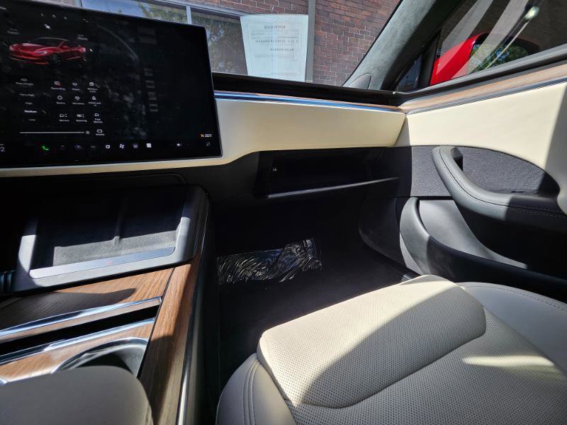 Used 2022 Tesla Model S AWD/4WD image 54