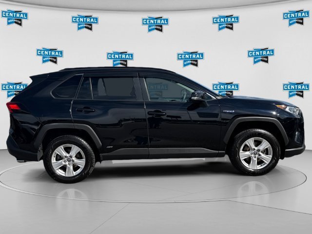 Used 2021 Toyota RAV4 XLE w/ Convenience Package AWD/4WD image 6