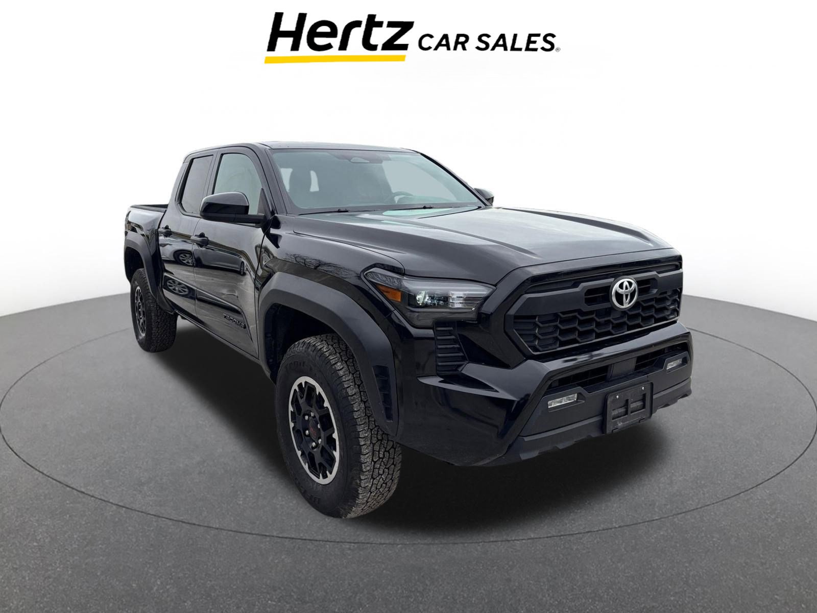 Used 2025 Toyota Tacoma SR image 1