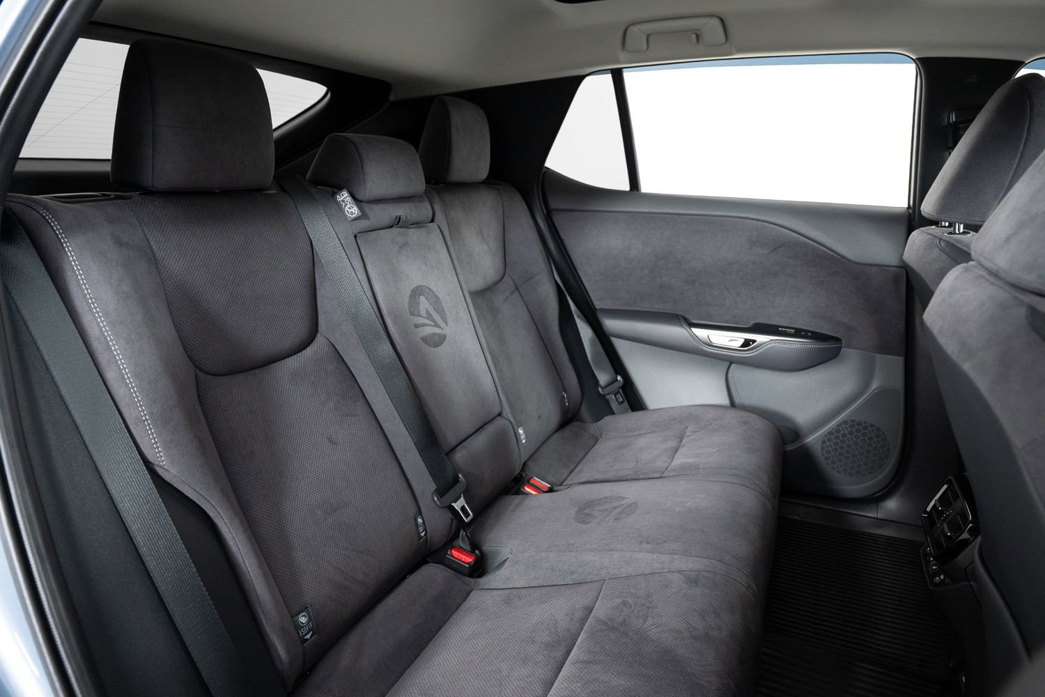 Used 2023 Lexus RZ 450e Premium w/ Accessory Package (2T) image 26