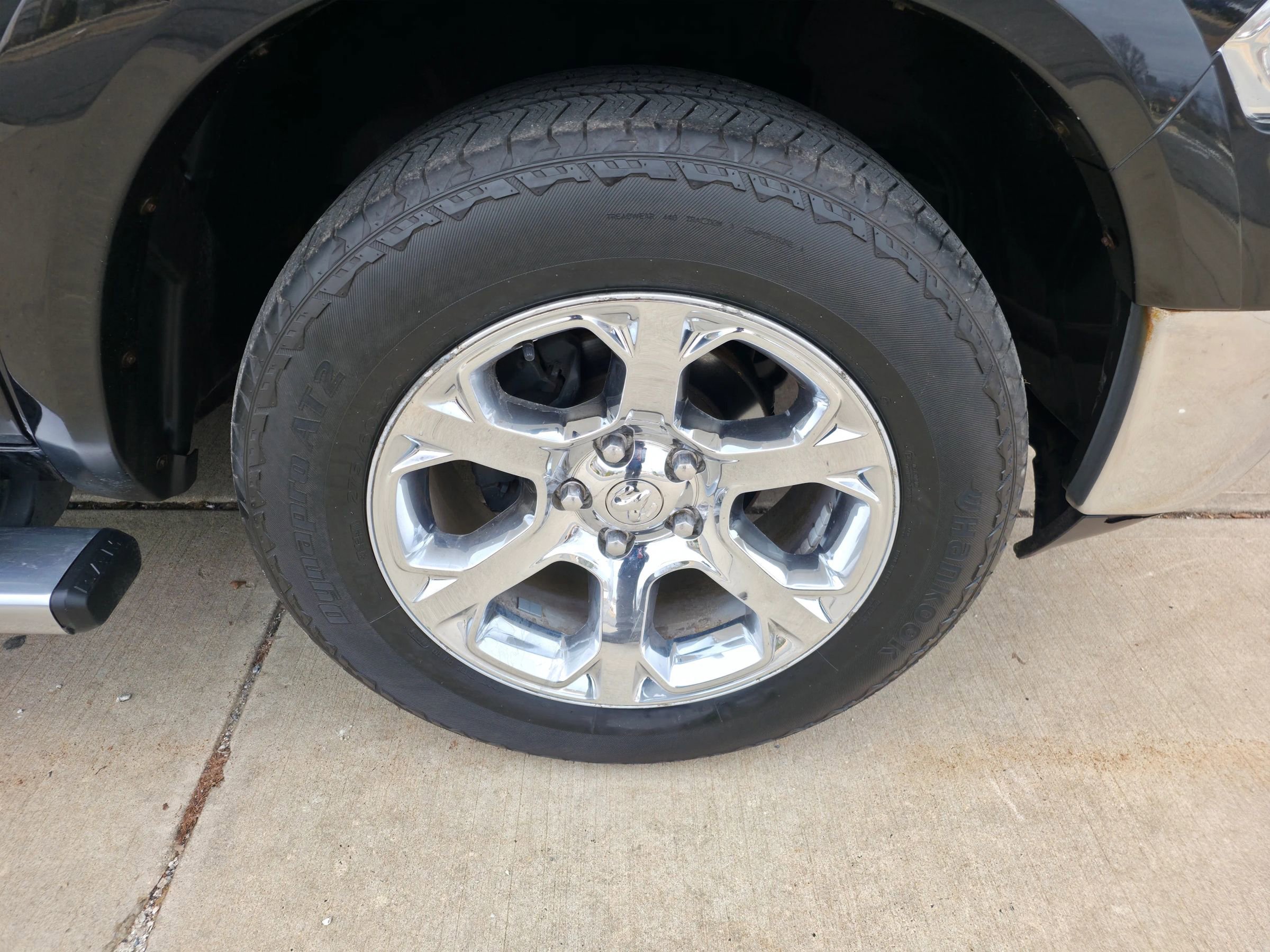 Used 2016 RAM 1500 Laramie w/ Convenience Group AWD/4WD image 25