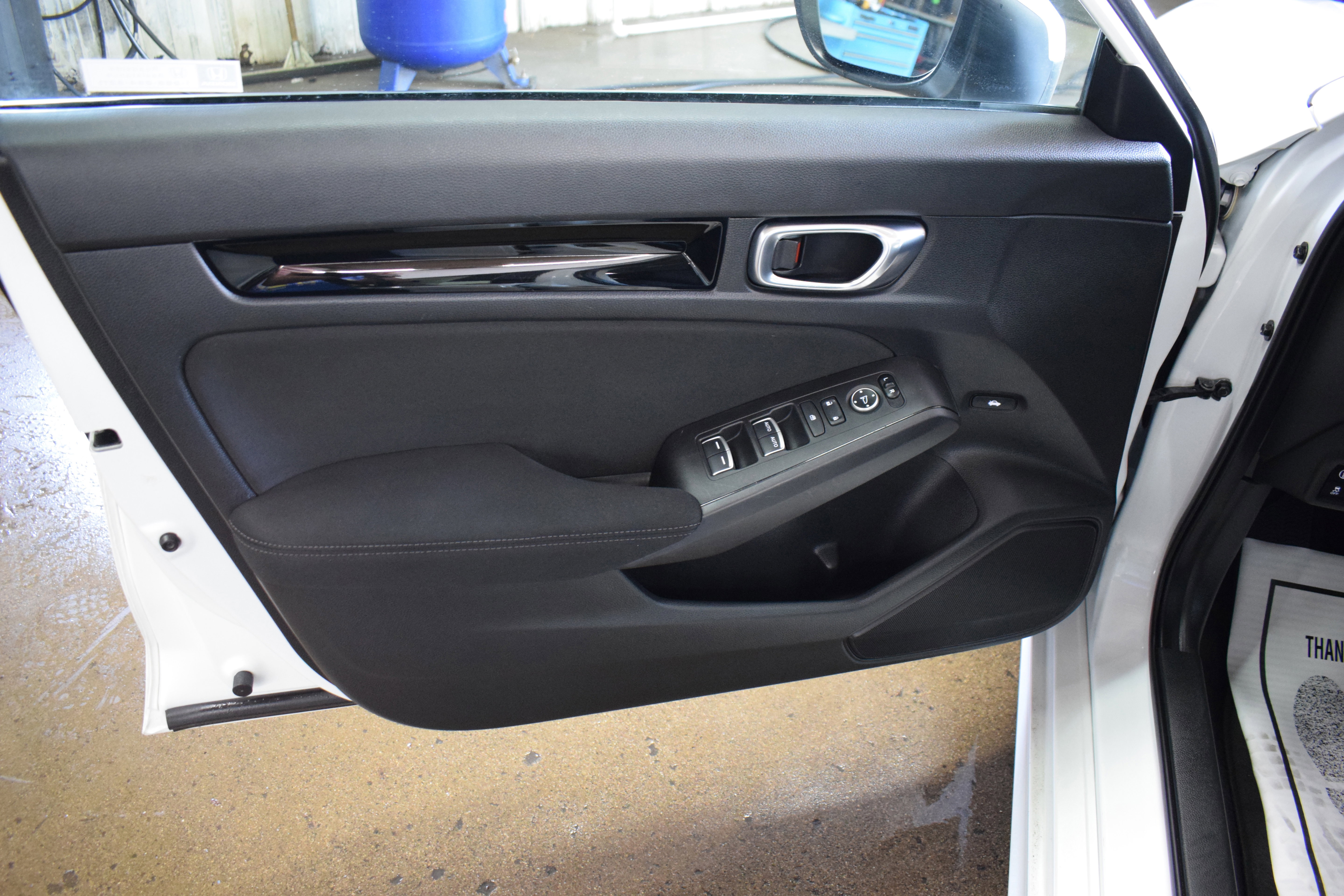 Used 2022 Honda Civic EX image 12