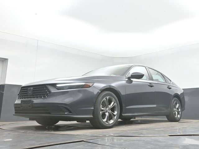 Used 2023 Honda Accord EX image 43