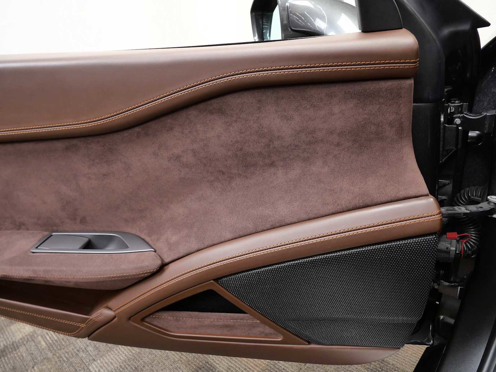 Certified 2014 Ferrari 458 Spider image 31