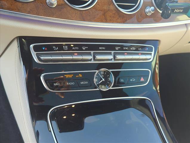 Used 2018 Mercedes-Benz E 300 image 18