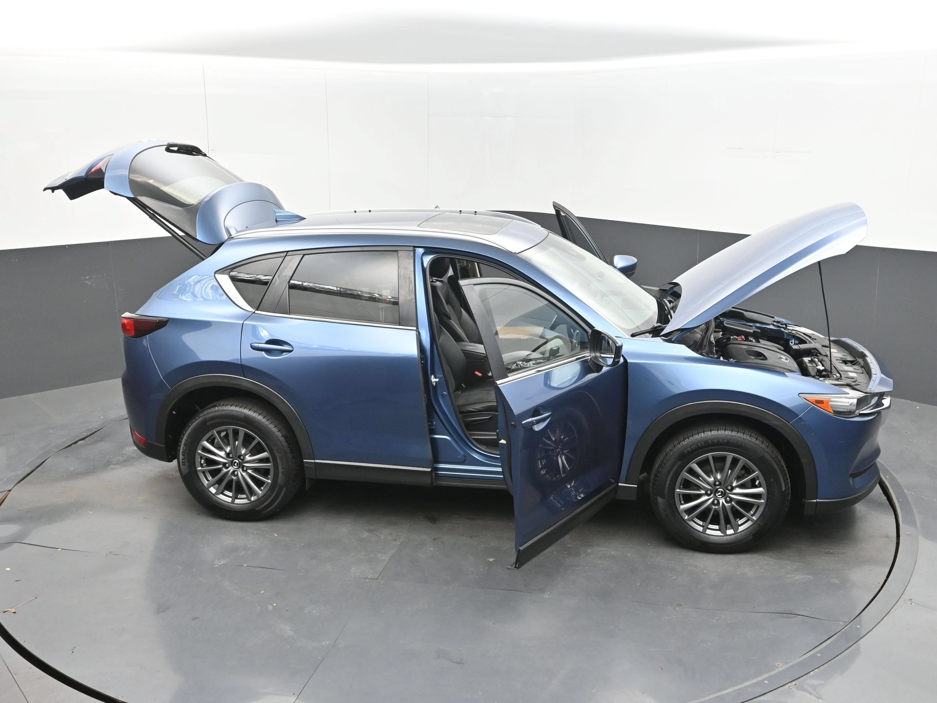 Used 2017 MAZDA CX-5 Touring w/ Preferred Equipment Package AWD/4WD image 39
