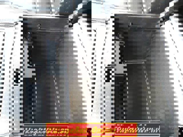 Used 2016 Chevrolet Suburban LTZ image 28