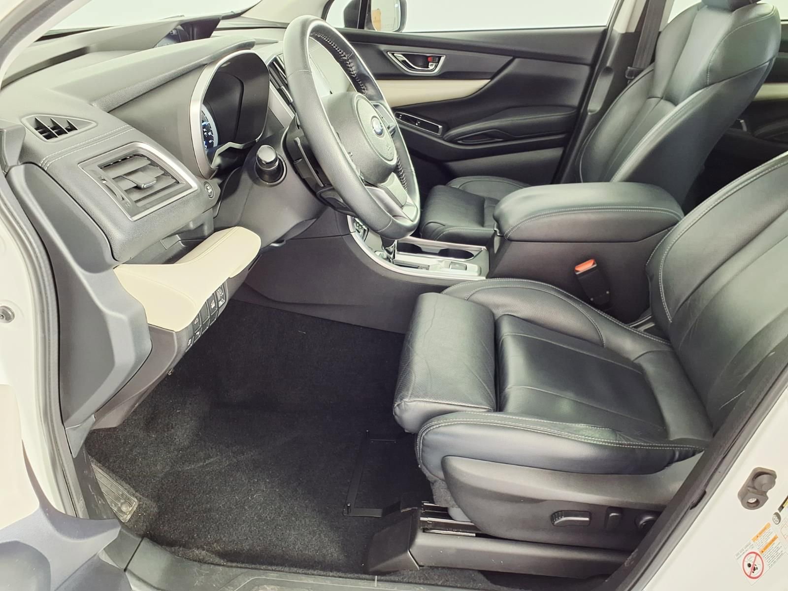 Used 2019 Subaru Ascent Limited AWD/4WD image 12