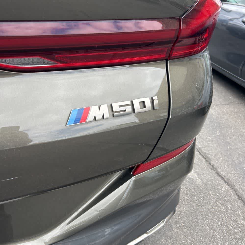 Used 2020 BMW X6 M50i AWD/4WD image 9