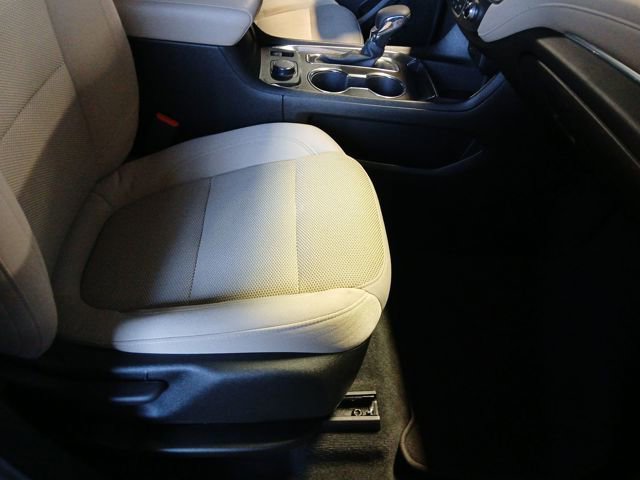 Used 2023 Chevrolet Traverse LS w/ Midnight/Sport Edition image 50