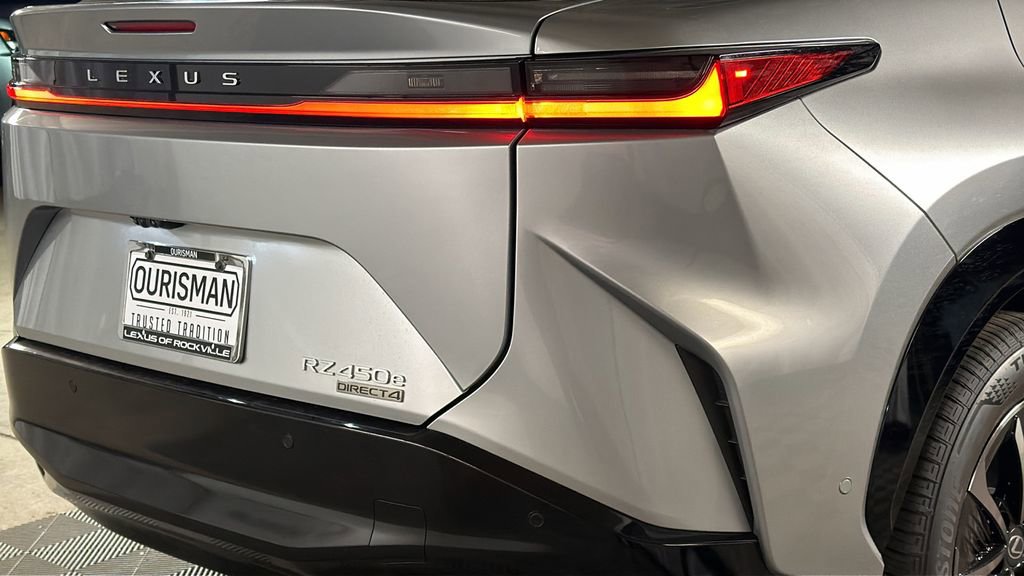 New 2026 Lexus RZ 450e AWD image 5
