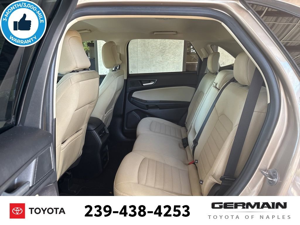 Used 2021 Ford Edge SE FWD image 16
