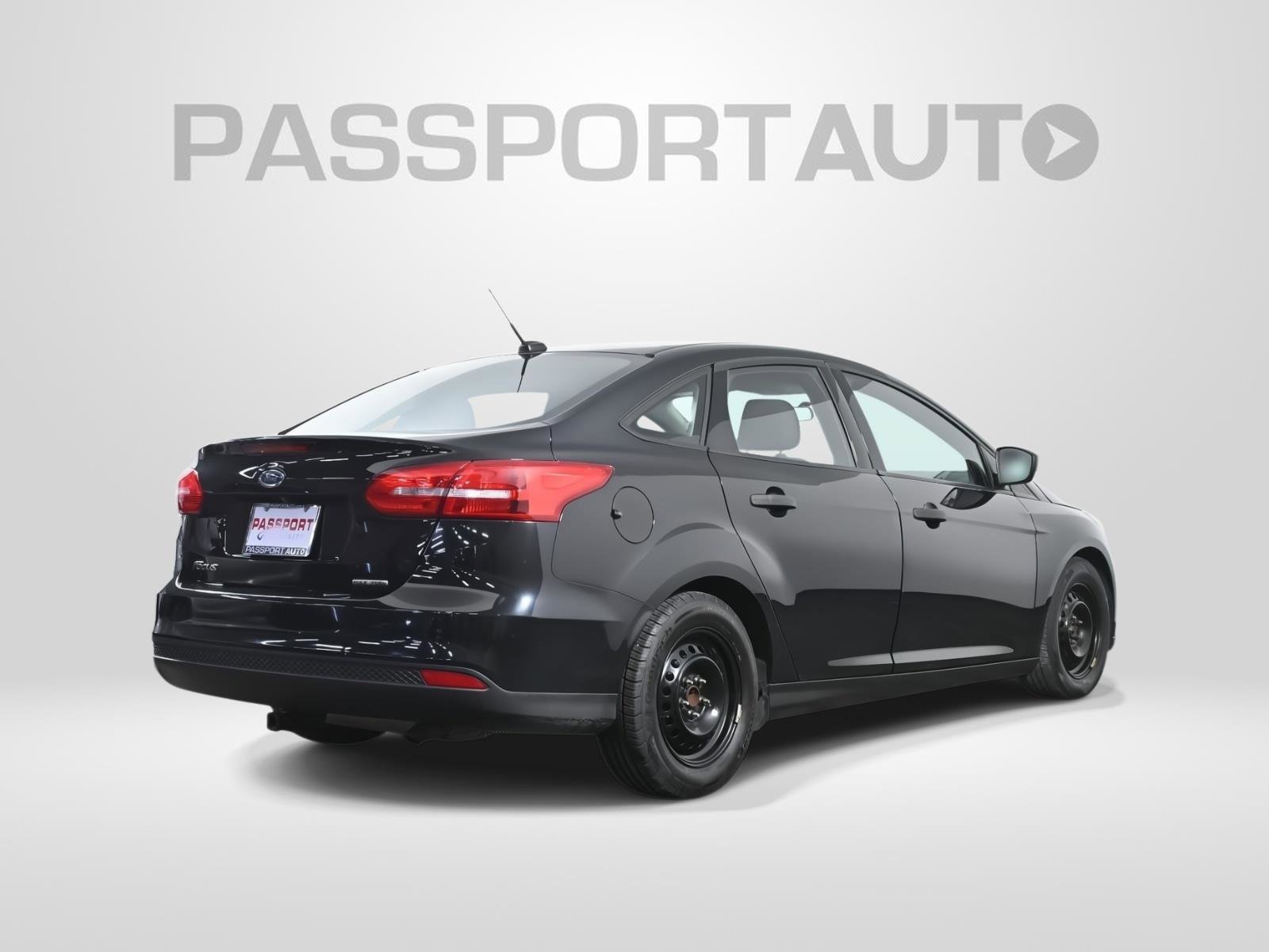 Used 2015 Ford Focus S image 8