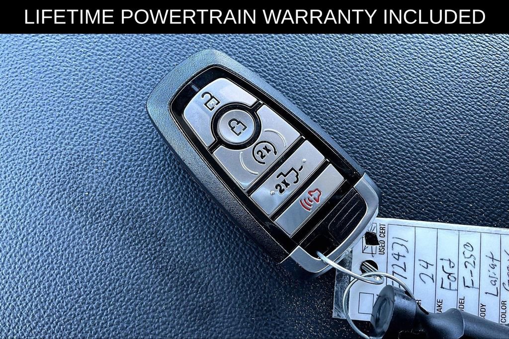 Used 2024 Ford F250 Lariat AWD/4WD image 13