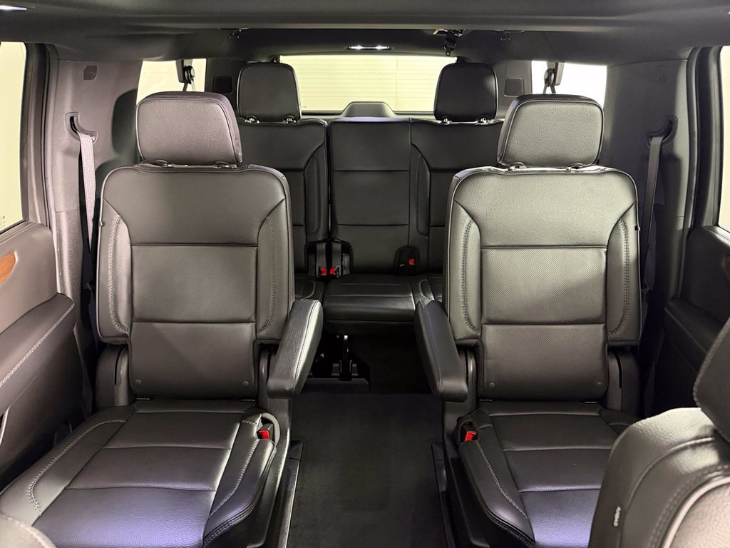 Used 2026 GMC Yukon XL Denali w/ Sun & Power Step Package AWD/4WD image 22