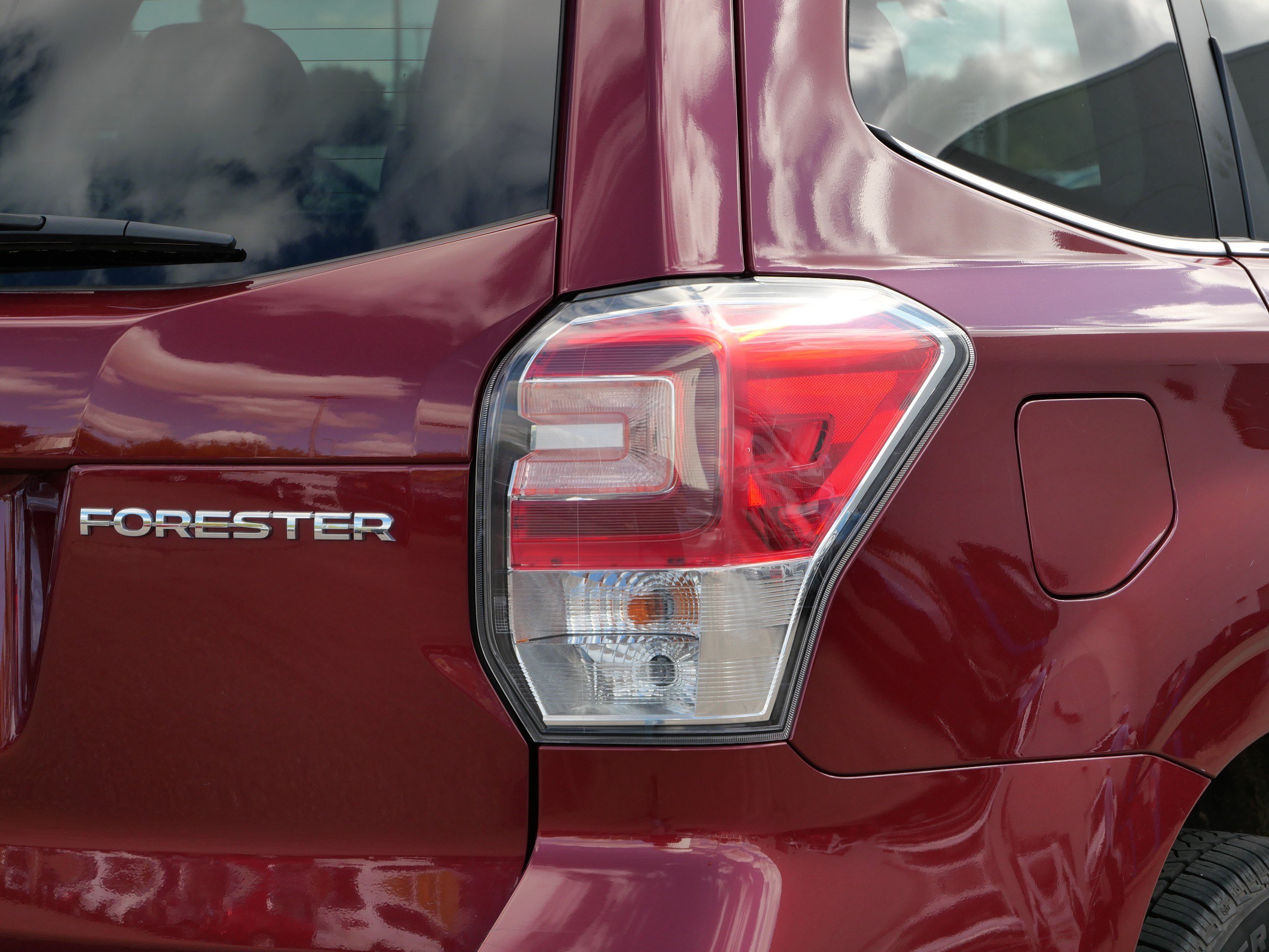 Used 2018 Subaru Forester 2.5i Limited w/ Popular Package #2 AWD/4WD image 17