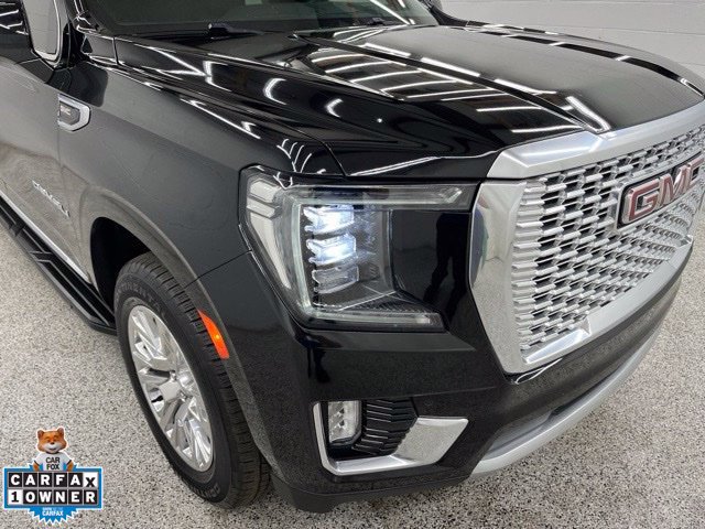 Used 2023 GMC Yukon XL Denali AWD/4WD image 9