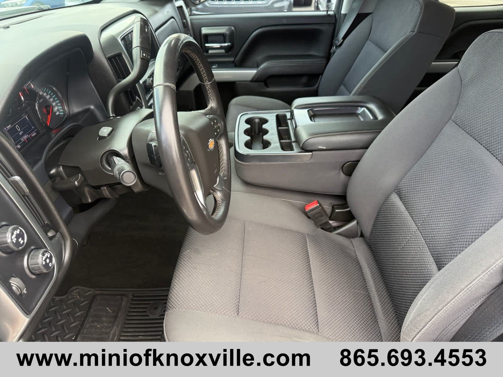 Used 2017 Chevrolet Silverado 1500 LT w/ All Star Edition AWD/4WD image 13