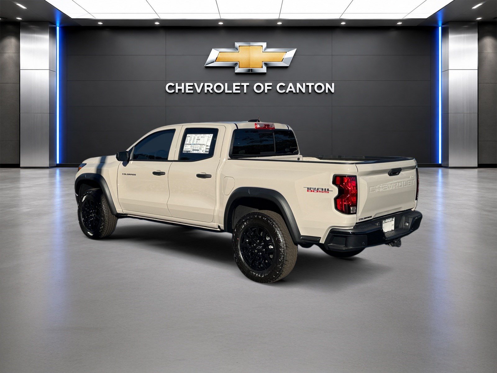 Used 2026 Chevrolet Colorado Trail Boss AWD/4WD image 7