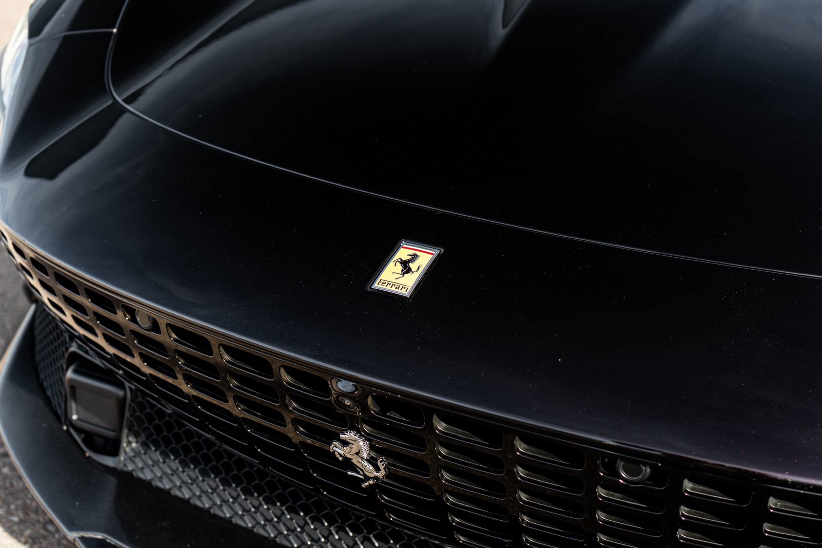 Used 2024 Ferrari Roma image 25