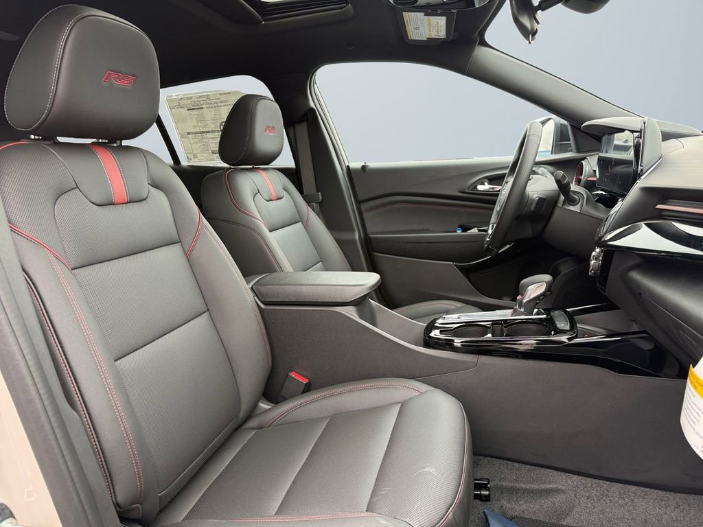 New 2026 Chevrolet Trax RS w/ Sunroof Package image 15