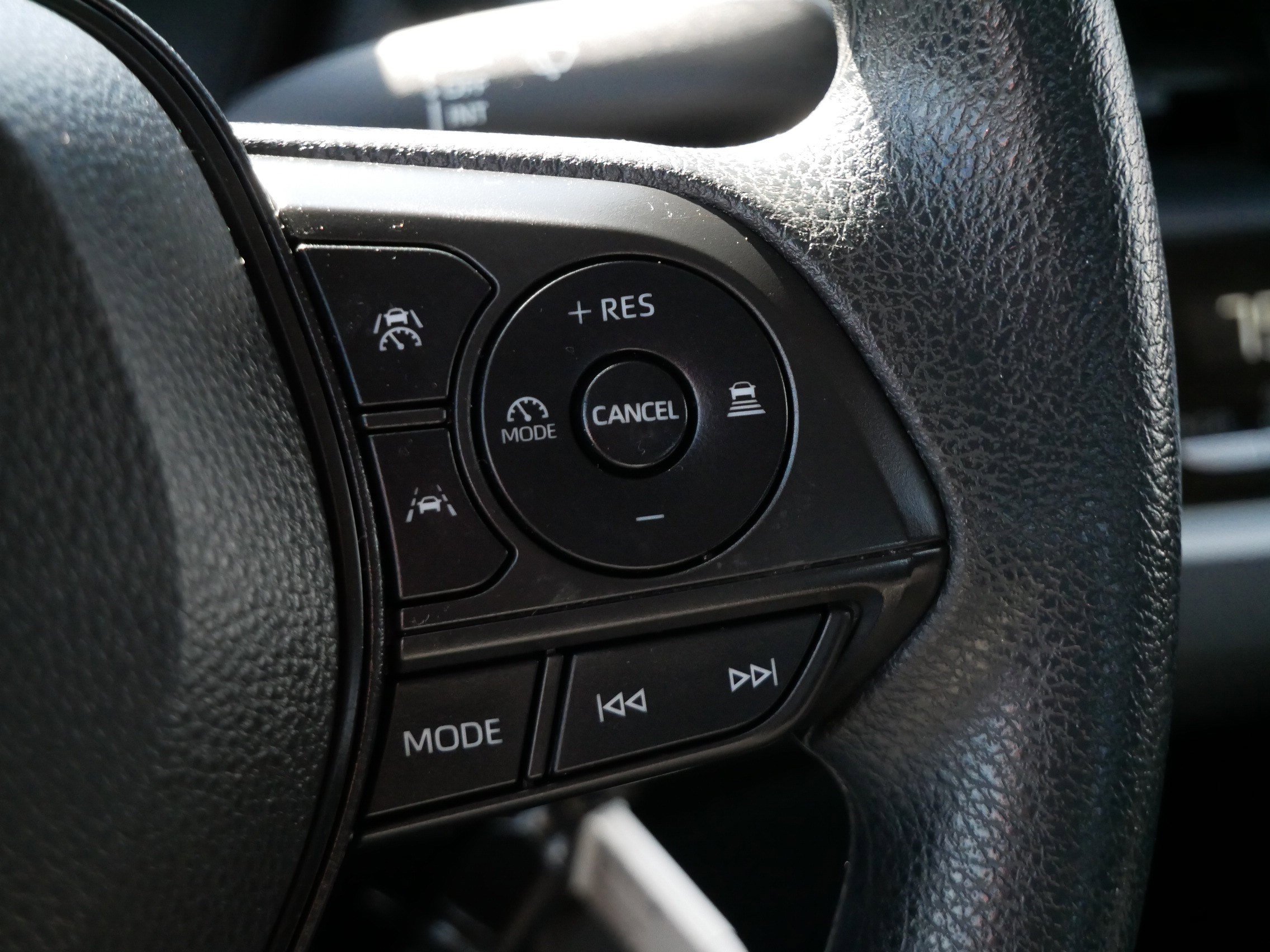 Certified 2023 Toyota Corolla LE image 25