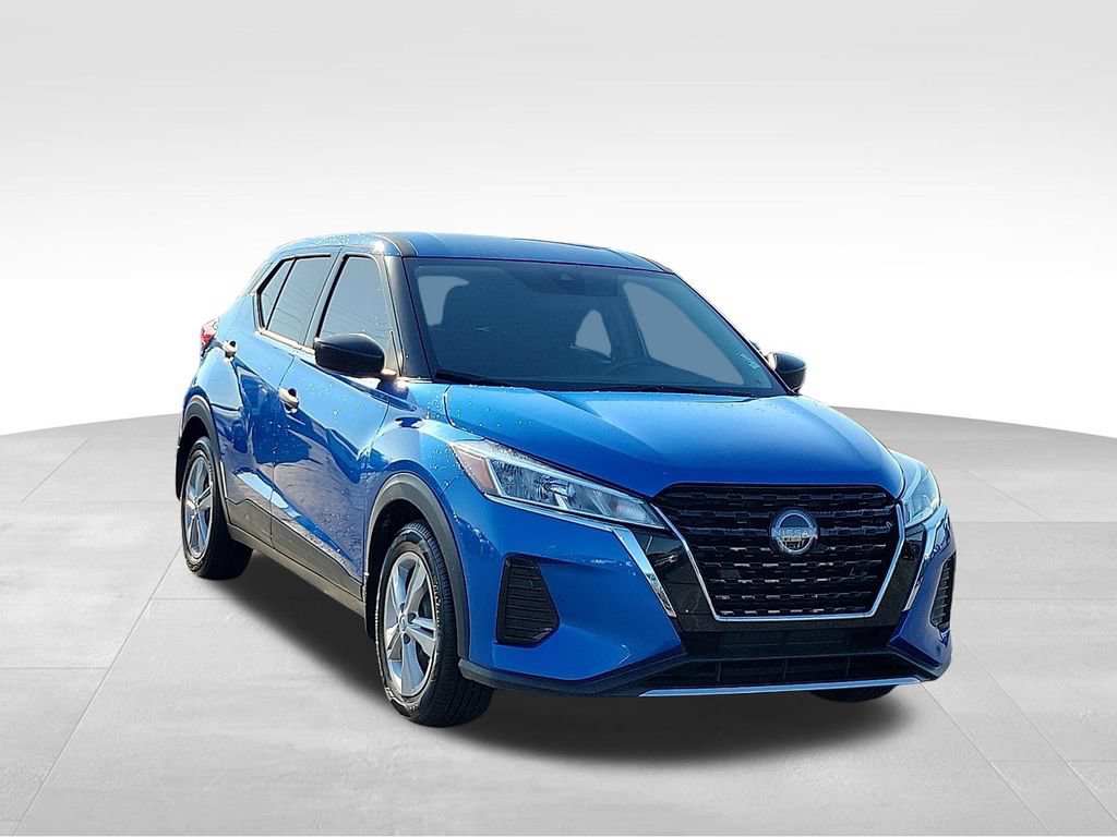 Used 2023 Nissan Kicks S FWD video 1