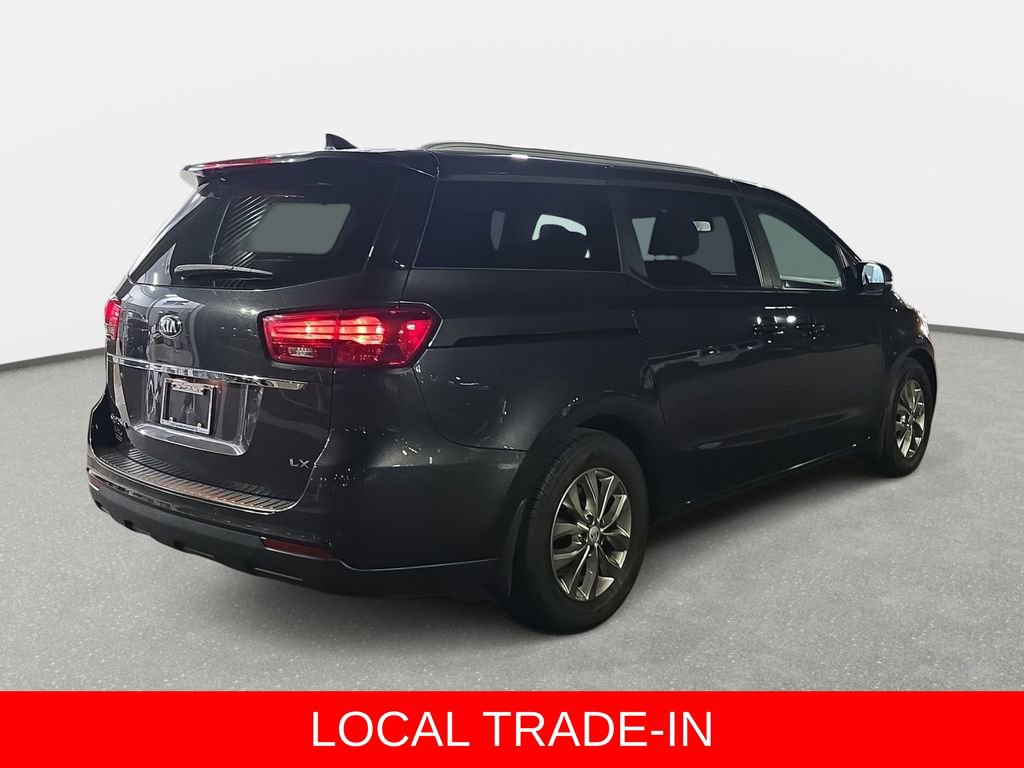 Used 2019 Kia Sedona LX image 5