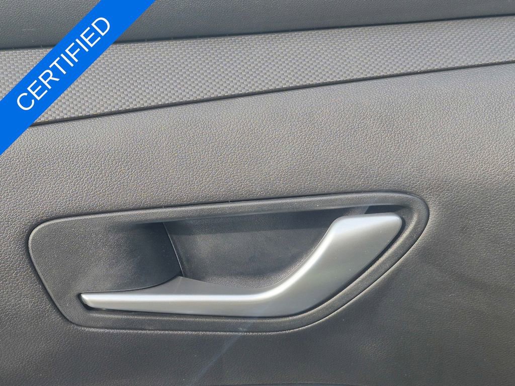 Used 2025 Hyundai Santa Cruz SE image 21