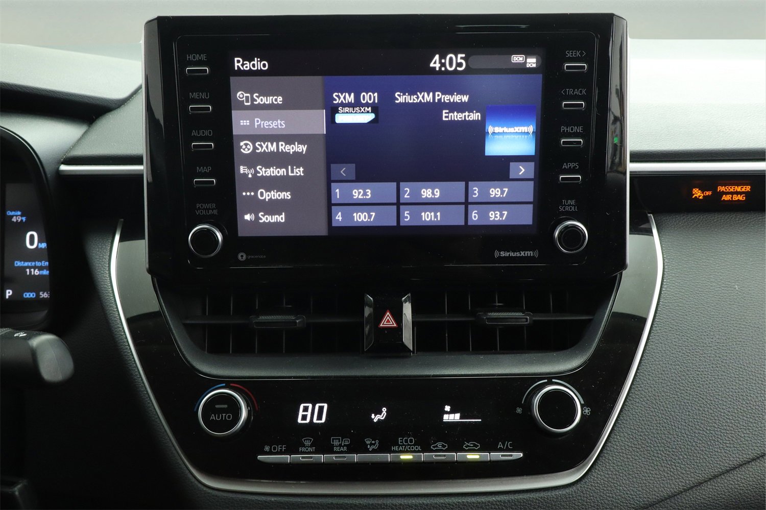 Used 2021 Toyota Corolla LE image 17