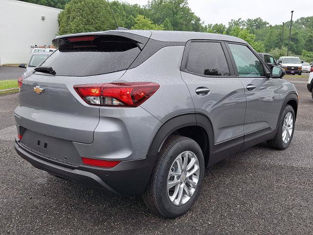 New 2026 Chevrolet TrailBlazer LS w/ LS Convenience Package FWD image 4