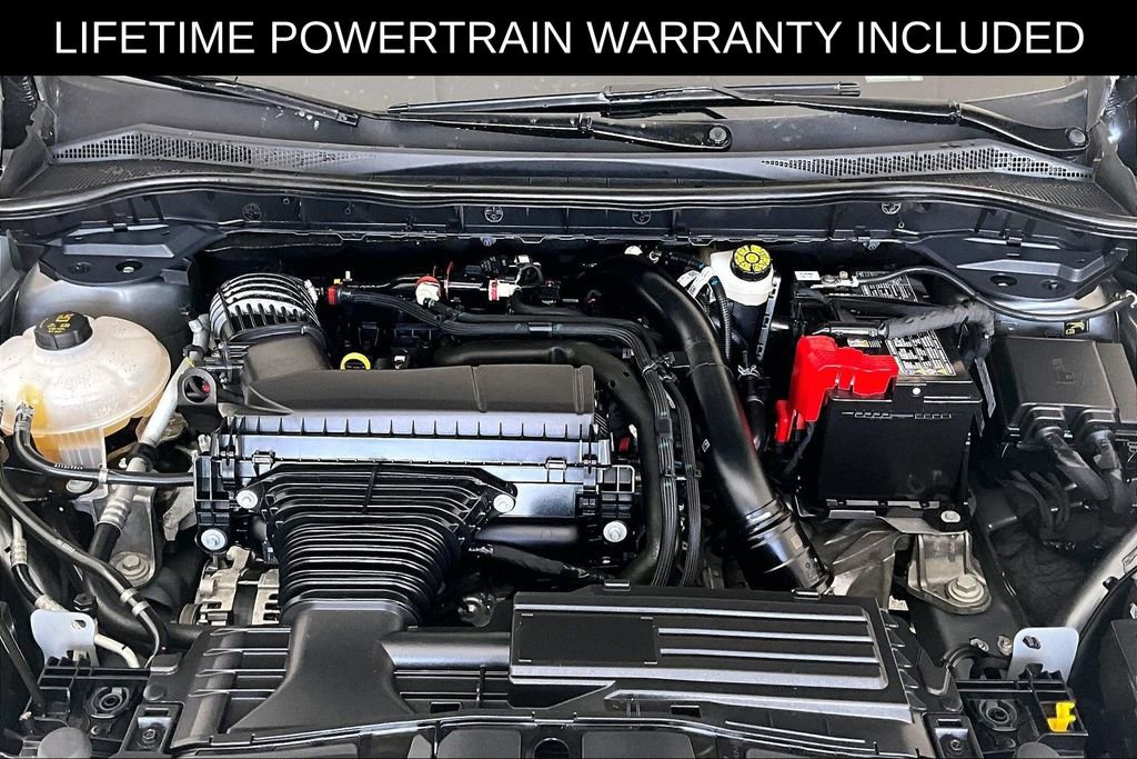 Used 2025 Ford Escape Platinum AWD/4WD image 11