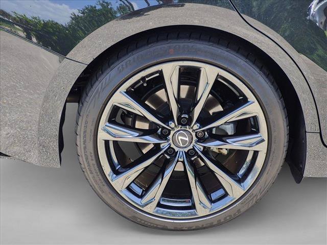 Used 2025 Lexus IS 350 F Sport w/ Accessory Package RWD image 17