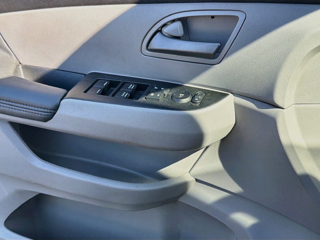 Used 2013 Honda Odyssey EX-L image 29