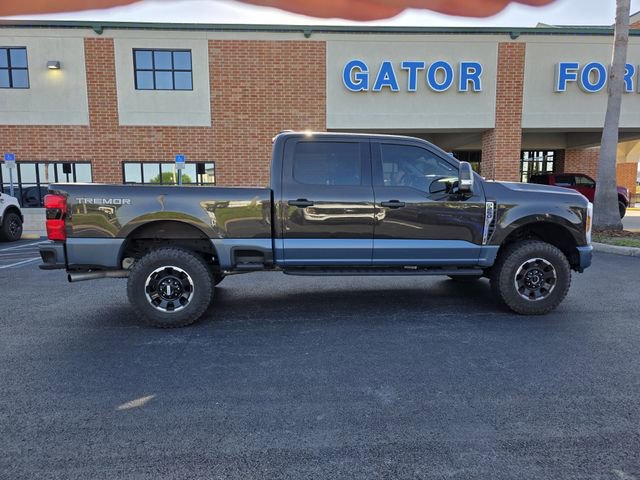 Used 2025 Ford F250 XLT w/ Tremor Off-Road Package AWD/4WD image 4