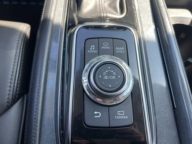 Used 2021 Nissan Armada SV image 26