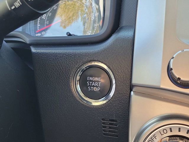 Used 2024 Toyota 4Runner SR5 image 33