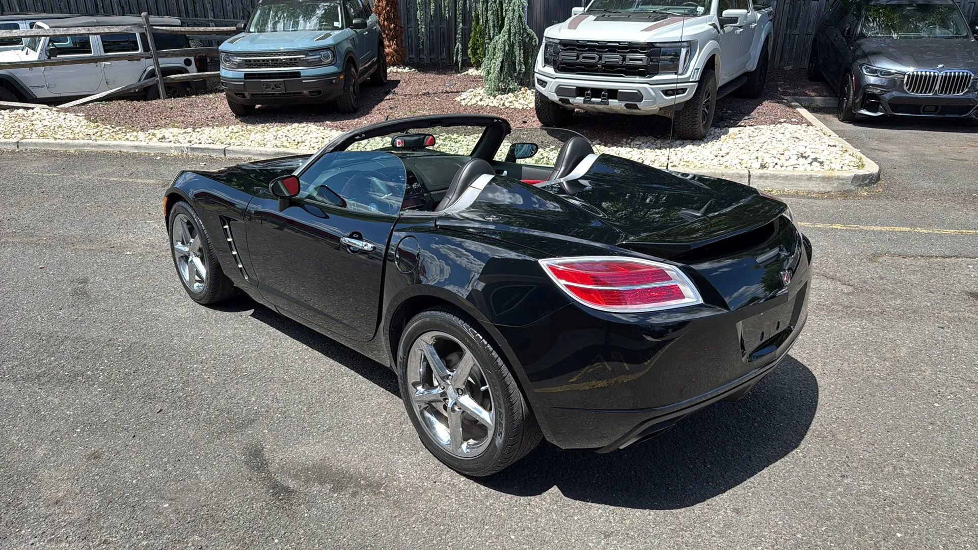 Used 2007 Saturn Sky Red Line RWD image 22