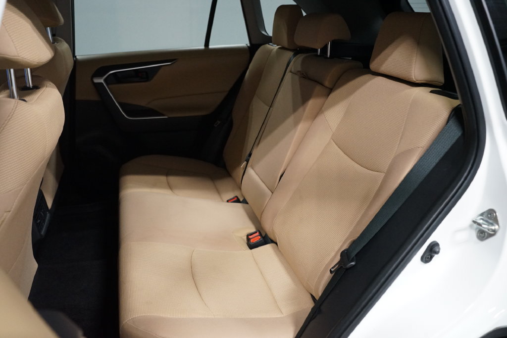 Certified 2023 Toyota RAV4 LE FWD image 27