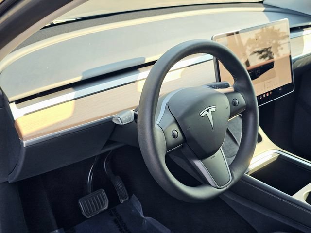 Used 2023 Tesla Model Y Long Range AWD/4WD image 14