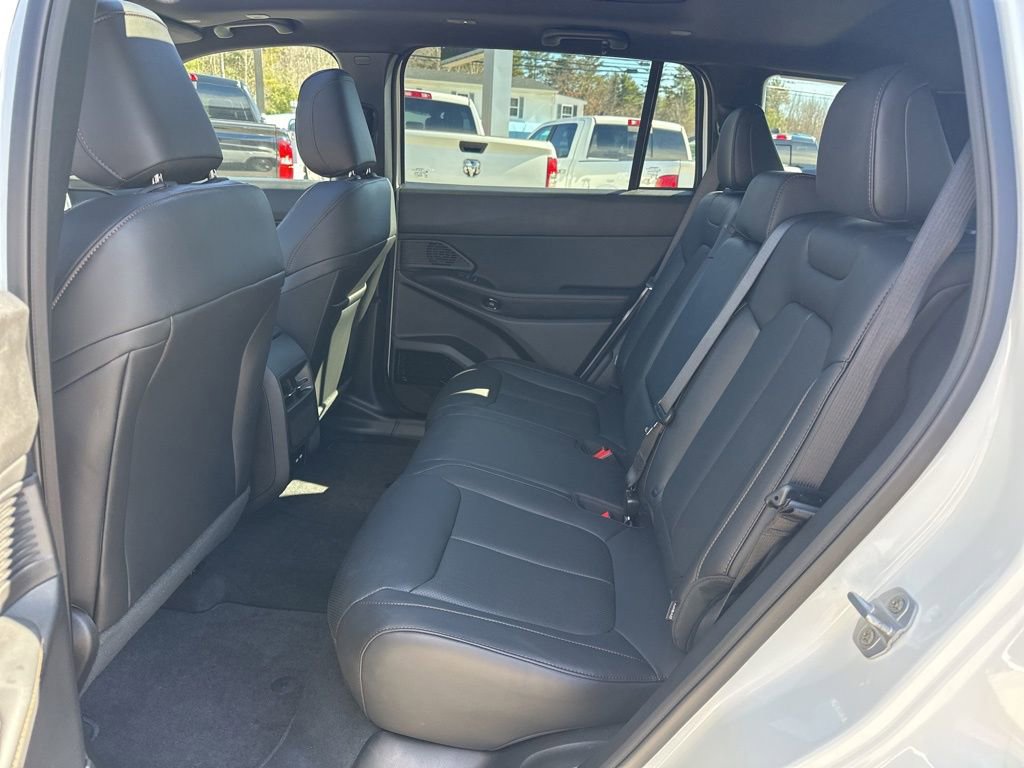 New 2026 Jeep Cherokee Limited image 30