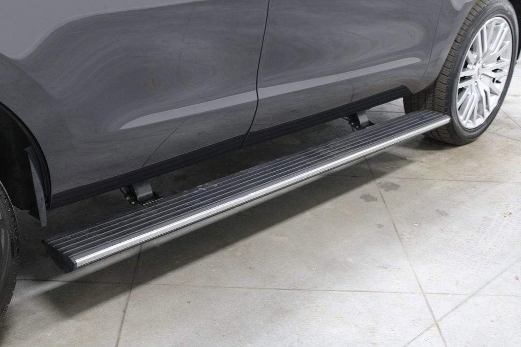 Used 2024 Ford Expedition Limited image 14