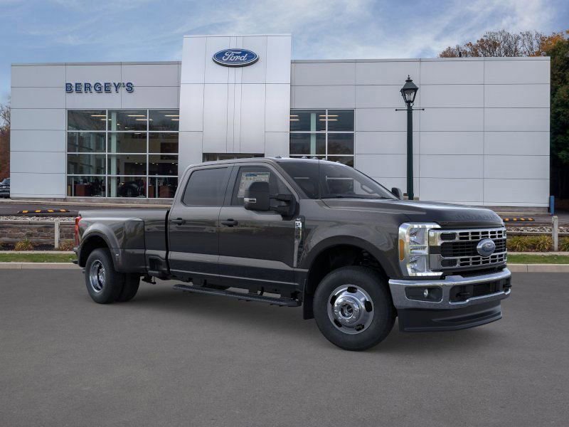 New 2026 Ford F350 XLT image 7