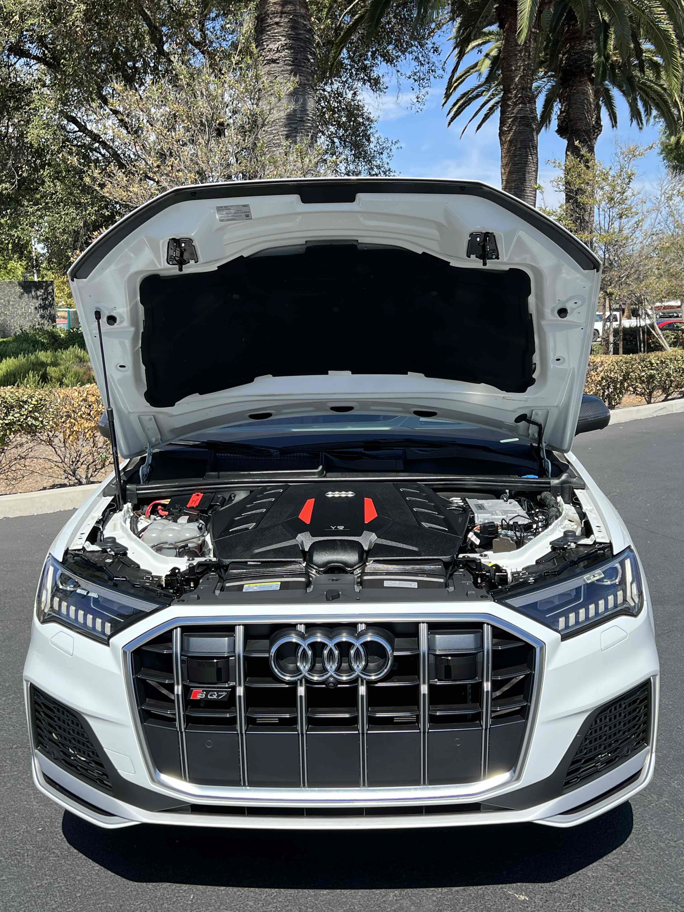 Used 2022 Audi SQ7 Prestige w/ Prestige Package AWD/4WD image 22