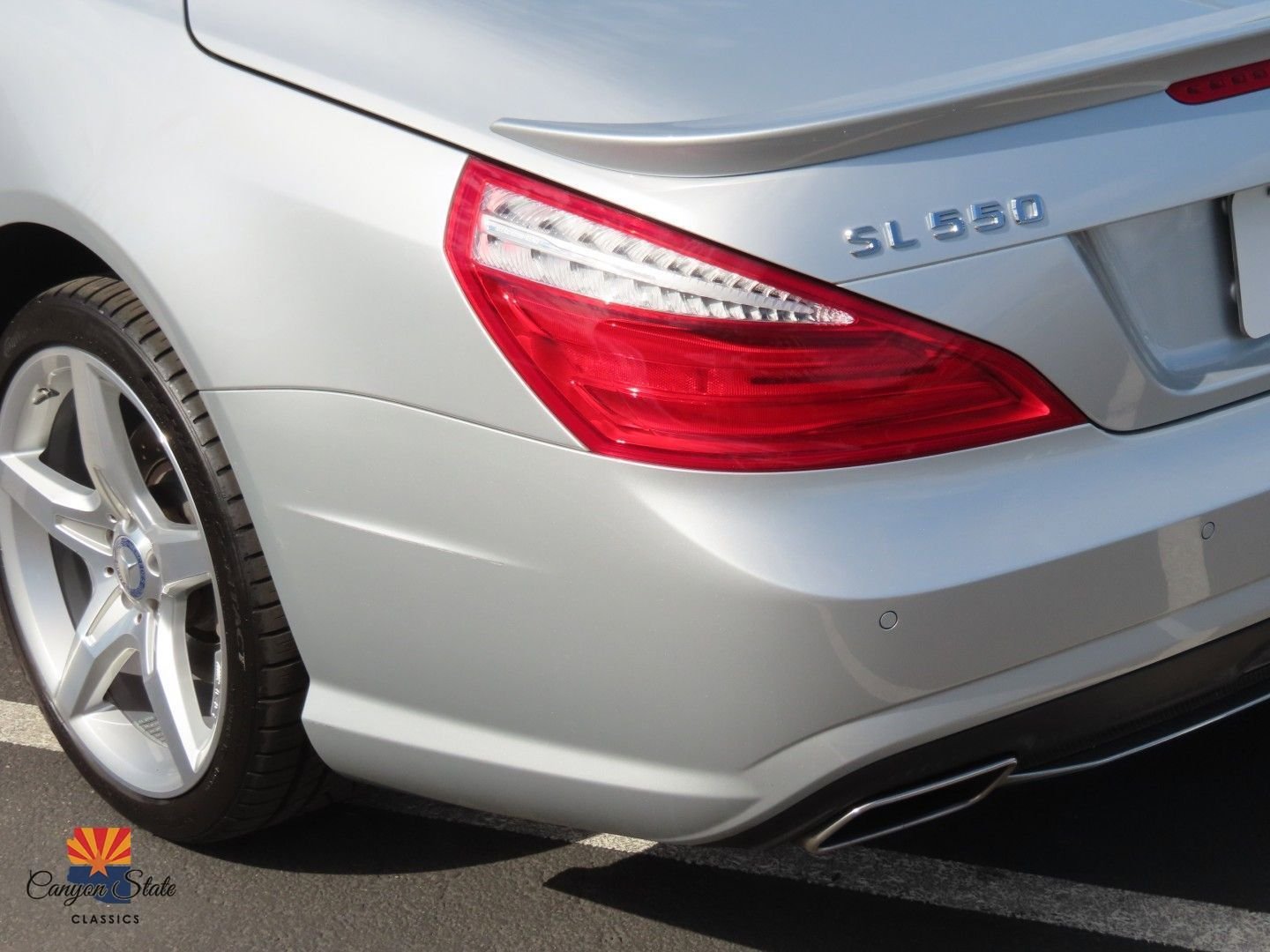Used 2013 Mercedes-Benz SL 550 image 17