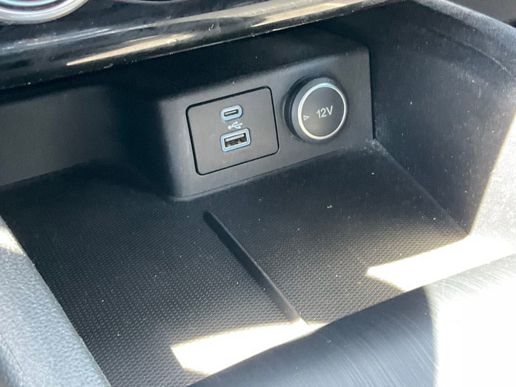 Certified 2021 Ford Escape Titanium w/ Class II Trailer Tow Package AWD/4WD image 10